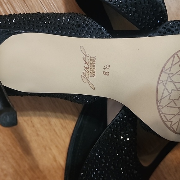 Jewel Badgley Mischka - Picture 6 of 8